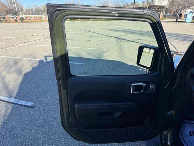 used 2022 Jeep Wrangler Unlimited 4xe car, priced at $31,100