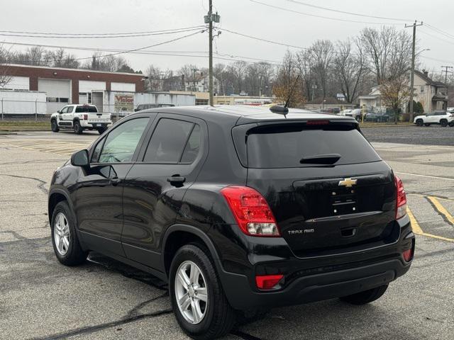 used 2022 Chevrolet Trax car, priced at $17,405
