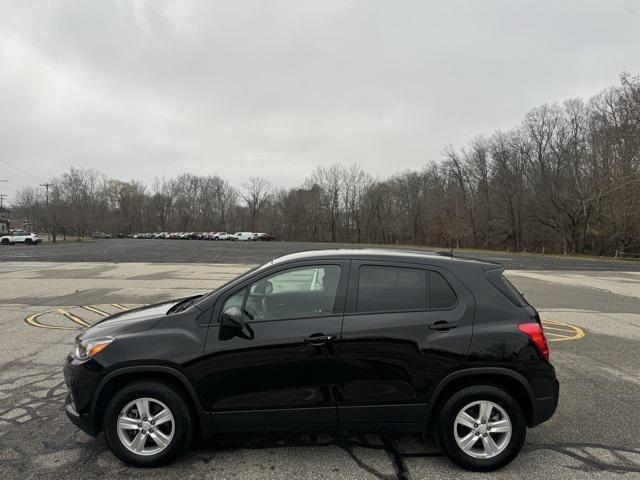 used 2022 Chevrolet Trax car, priced at $17,405