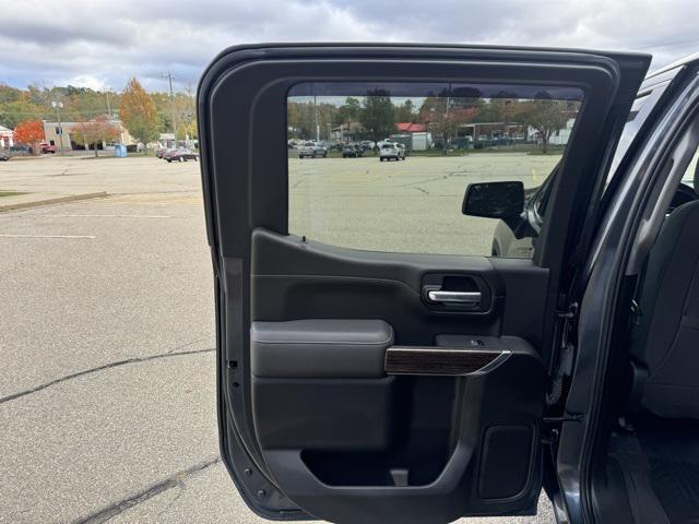 used 2021 GMC Sierra 1500 car, priced at $35,165