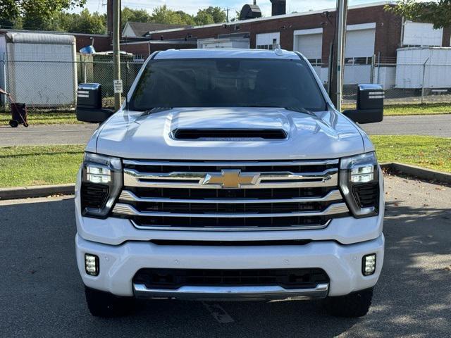 used 2024 Chevrolet Silverado 2500 car, priced at $63,999