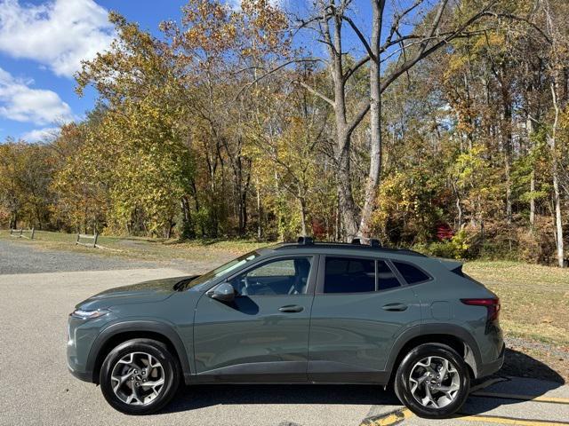 used 2025 Chevrolet Trax car, priced at $20,149