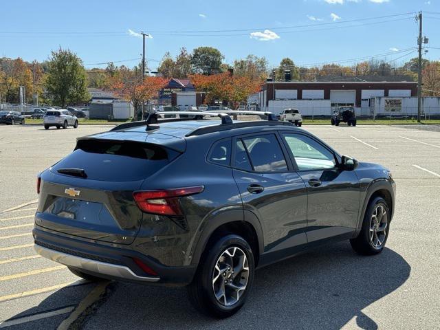 used 2025 Chevrolet Trax car, priced at $20,149