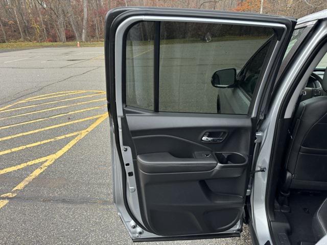 used 2025 Honda Ridgeline car, priced at $36,533