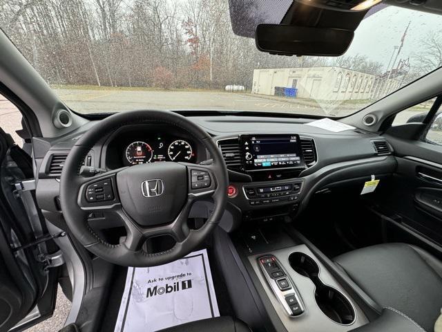 used 2025 Honda Ridgeline car, priced at $36,533