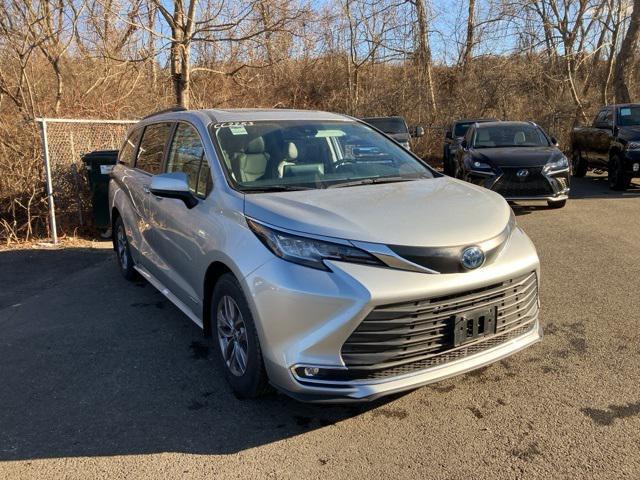 used 2021 Toyota Sienna car, priced at $35,999