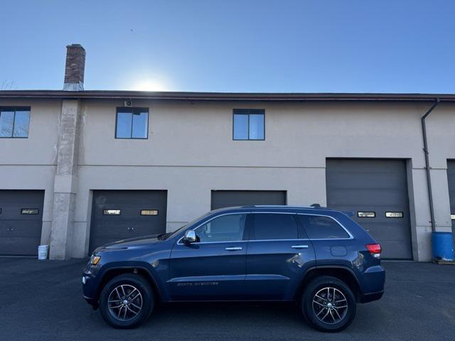 used 2019 Jeep Grand Cherokee car, priced at $19,591