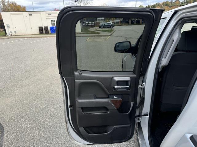 used 2018 GMC Sierra 1500 car, priced at $17,194