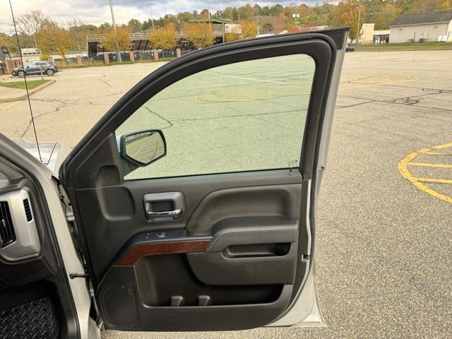 used 2018 GMC Sierra 1500 car, priced at $17,194