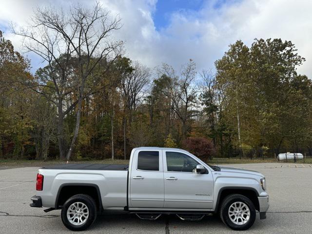 used 2018 GMC Sierra 1500 car, priced at $17,194