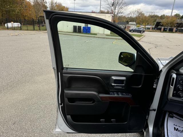 used 2018 GMC Sierra 1500 car, priced at $17,194