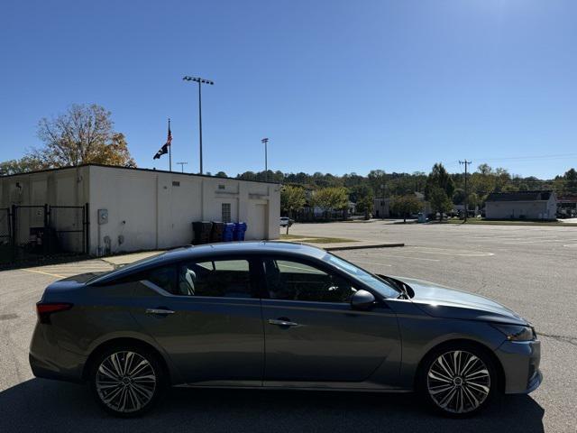 used 2023 Nissan Altima car, priced at $18,396