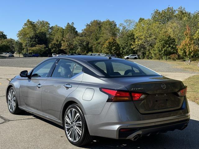 used 2023 Nissan Altima car, priced at $18,396