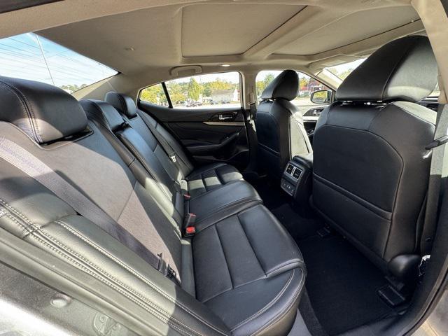 used 2023 Nissan Maxima car, priced at $21,999