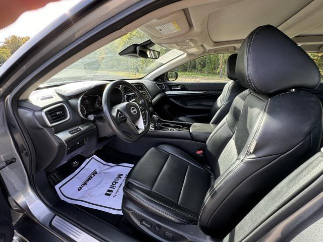 used 2023 Nissan Maxima car, priced at $21,999