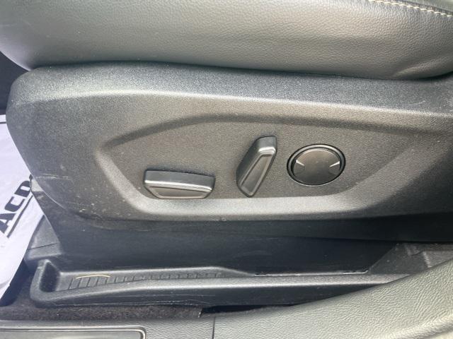 used 2024 Ford Edge car, priced at $21,323