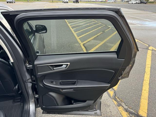 used 2022 Ford Edge car, priced at $26,924