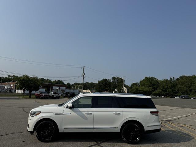 used 2024 Lincoln Navigator car, priced at $70,000
