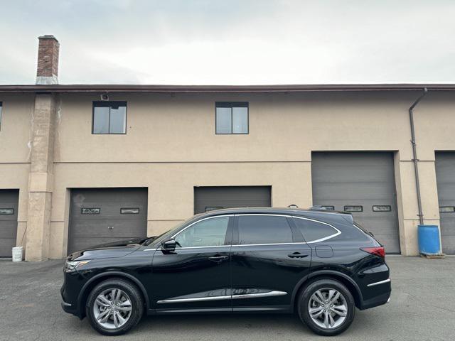 used 2022 Acura MDX car, priced at $34,925