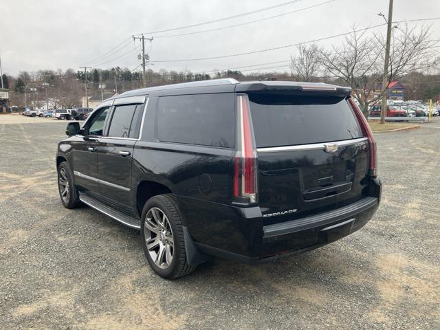 used 2016 Cadillac Escalade ESV car, priced at $25,319