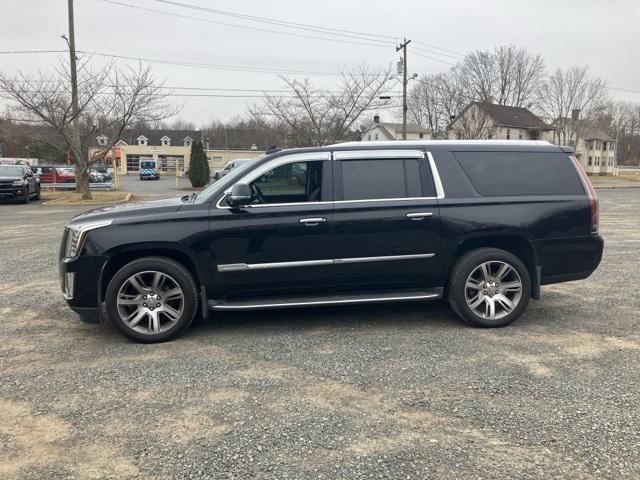 used 2016 Cadillac Escalade ESV car, priced at $25,319