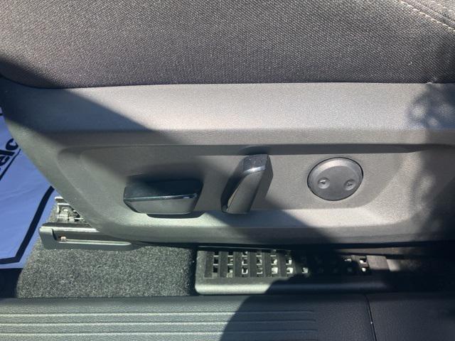 used 2023 Nissan Rogue car, priced at $21,862