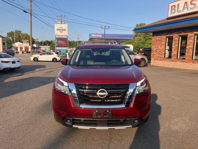 used 2023 Nissan Pathfinder car, priced at $30,463