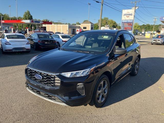 used 2023 Ford Escape car, priced at $21,141