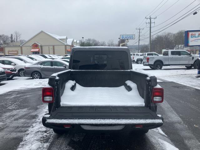 used 2022 Jeep Gladiator car, priced at $43,233