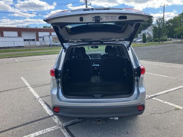 used 2019 Toyota Highlander car, priced at $23,776