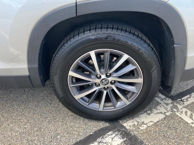 used 2019 Toyota Highlander car, priced at $23,776