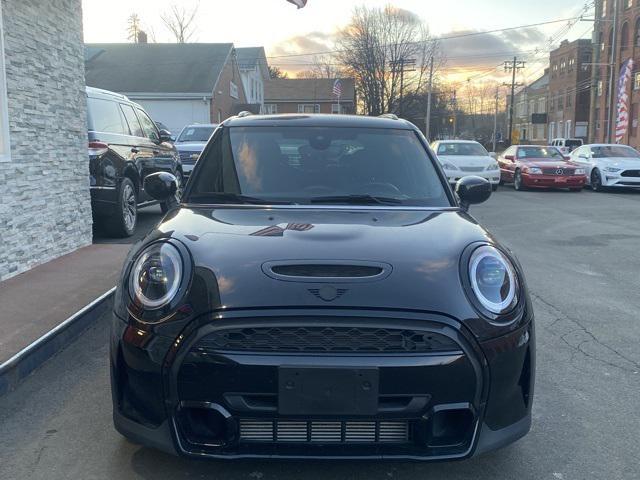 used 2022 MINI Hardtop car, priced at $22,999