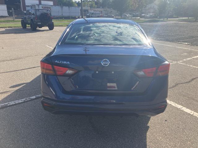 used 2022 Nissan Altima car, priced at $19,699