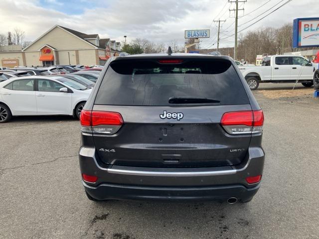 used 2015 Jeep Grand Cherokee car, priced at $11,018