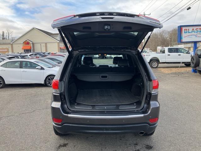 used 2015 Jeep Grand Cherokee car, priced at $11,018