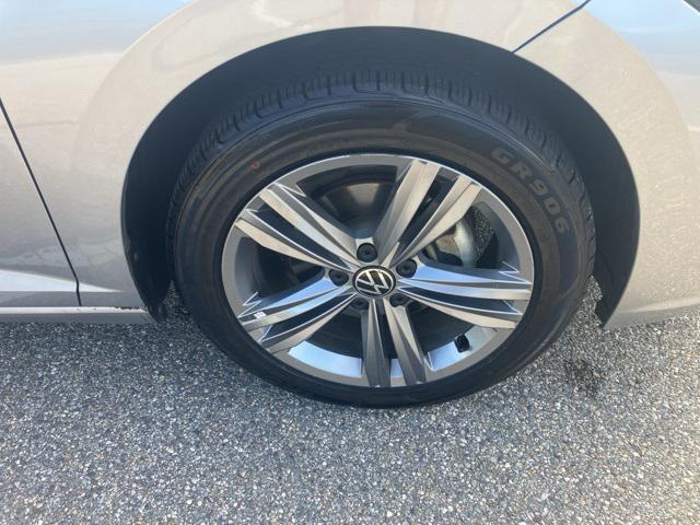 used 2024 Volkswagen Jetta car, priced at $20,157
