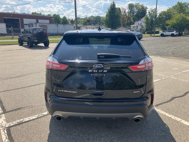 used 2024 Ford Edge car, priced at $25,399