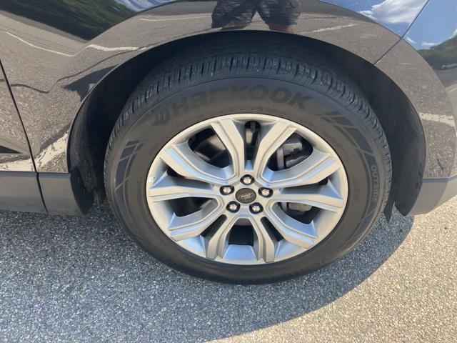 used 2024 Ford Edge car, priced at $25,399