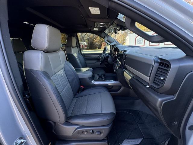 used 2025 Chevrolet Silverado 2500 car, priced at $71,609