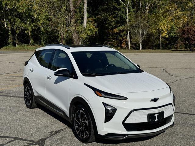 used 2023 Chevrolet Bolt EUV car, priced at $20,999