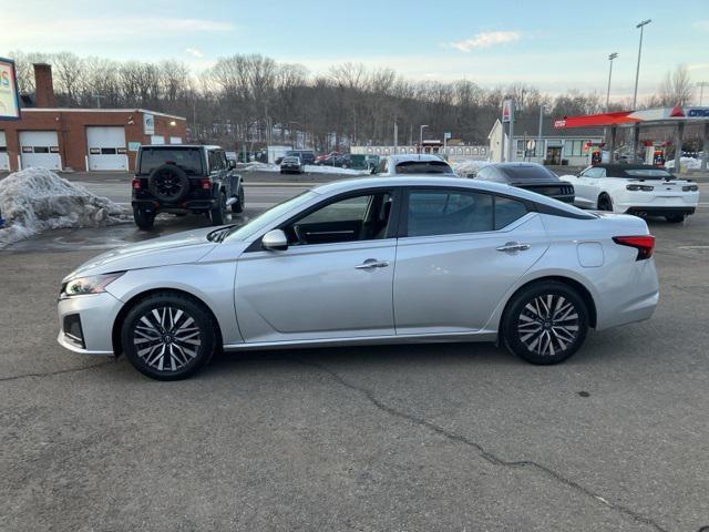 used 2023 Nissan Altima car, priced at $17,637