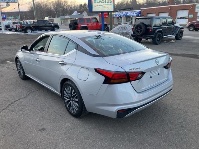 used 2023 Nissan Altima car, priced at $17,637