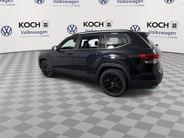 new 2025 Volkswagen Atlas car, priced at $43,787