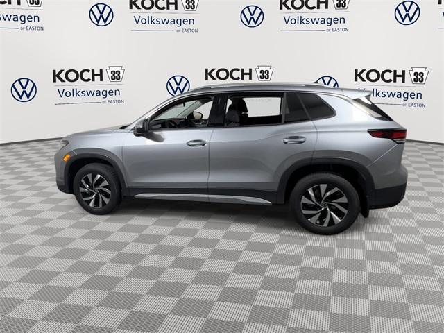 new 2025 Volkswagen Tiguan car, priced at $31,571