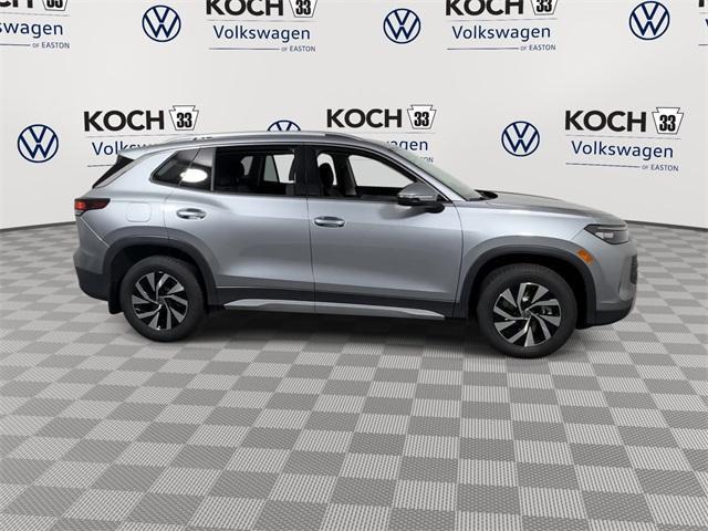 new 2025 Volkswagen Tiguan car, priced at $31,571