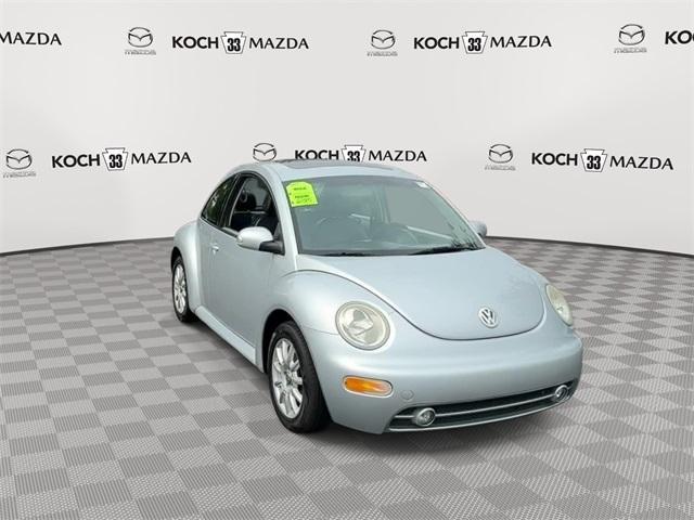 used 2005 Volkswagen New Beetle car, priced at $5,366