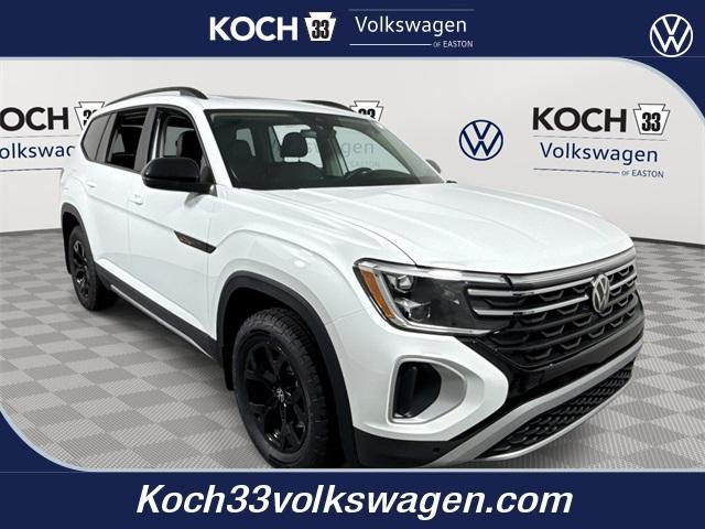 new 2025 Volkswagen Atlas car, priced at $45,511