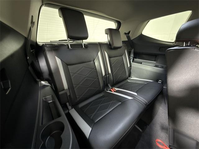 new 2025 Volkswagen Atlas car, priced at $45,511
