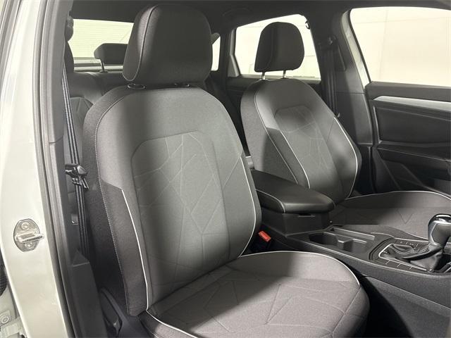 new 2025 Volkswagen Jetta car, priced at $25,011