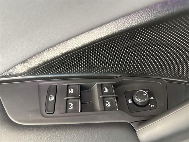 new 2025 Volkswagen Tiguan car, priced at $34,476